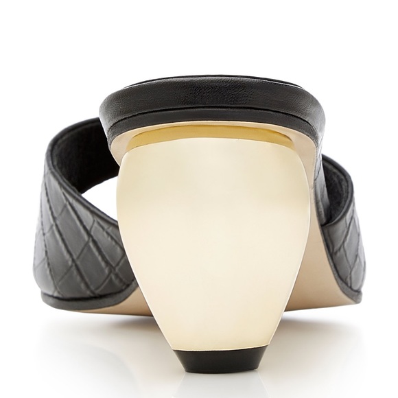 Croc embossed leather sandals - Picture 5 of 5